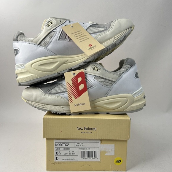 New Balance x Teddy Santis Shoes 990v2 “Sea Salt” 2024 - Picture 3 of 5